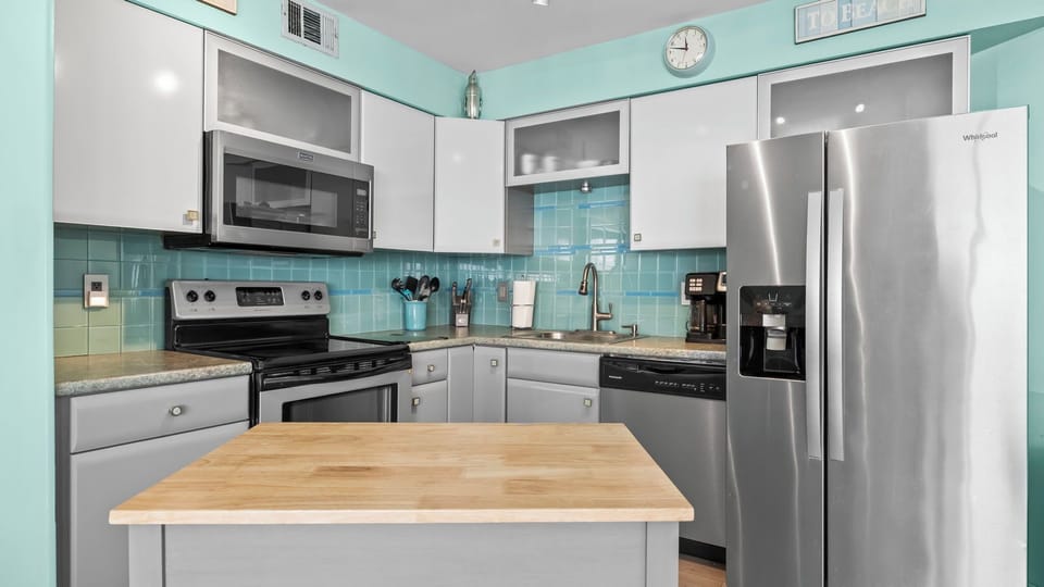 Sandpiper 16C - Kitchen area