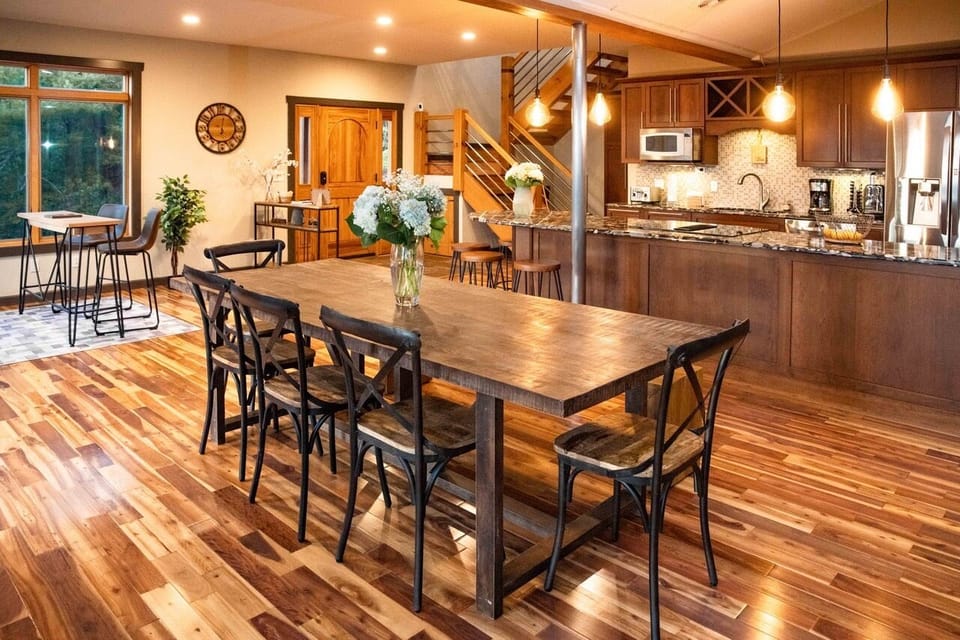 Dining Table for 8 plus Countertop Barstools for 4 