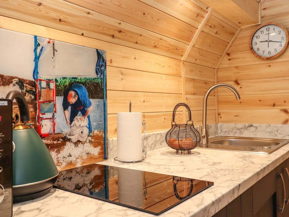 Cottage | Interior