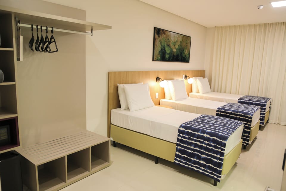 Standard Triple Room | Desk, free WiFi, bed sheets