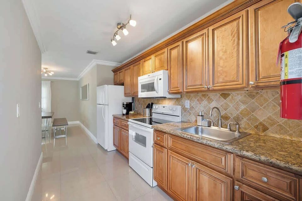 The kitchen is fully stocked with everything you need to make and enjoy a gourmet meal. We provide coffee, tea, sweeteners and creamers so you can start your morning right!