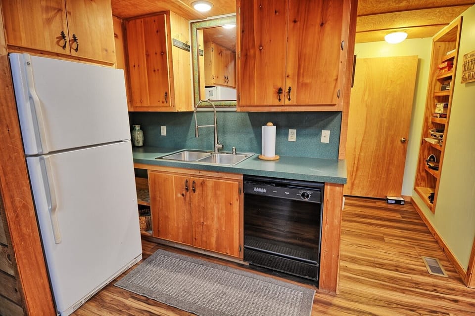 Kitchen with Dishwasher
