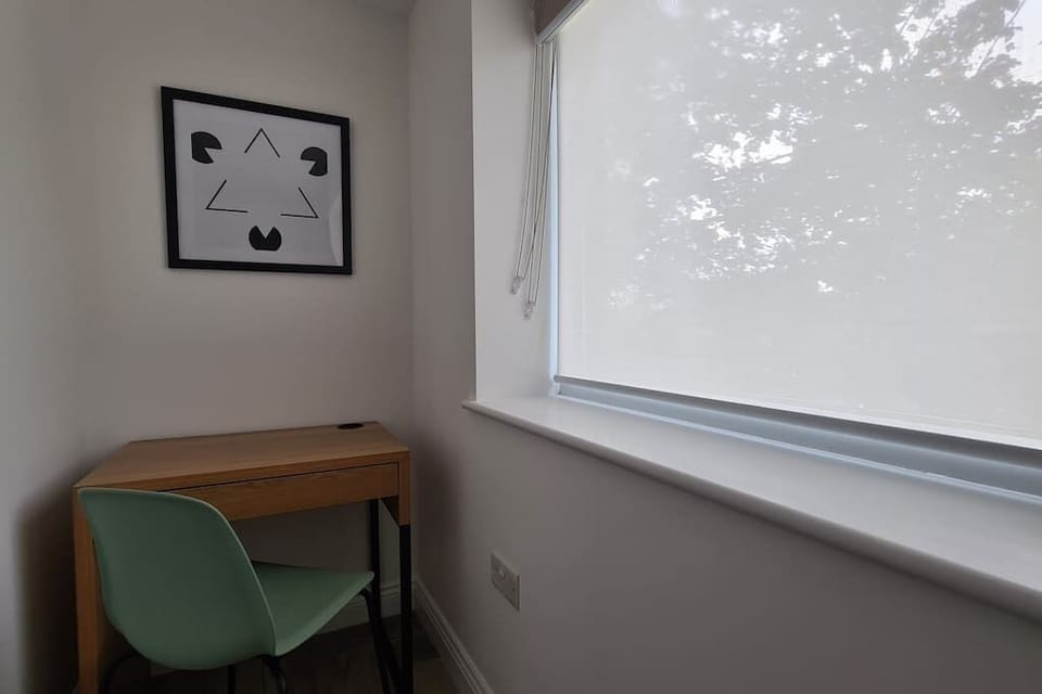 Work space desk with super fast WiFi 