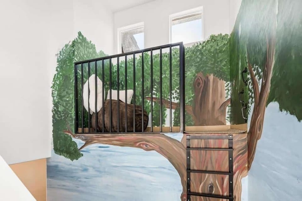 House, 5 Bedrooms | 5 bedrooms, laptop workspace, iron/ironing board, cribs/infant beds