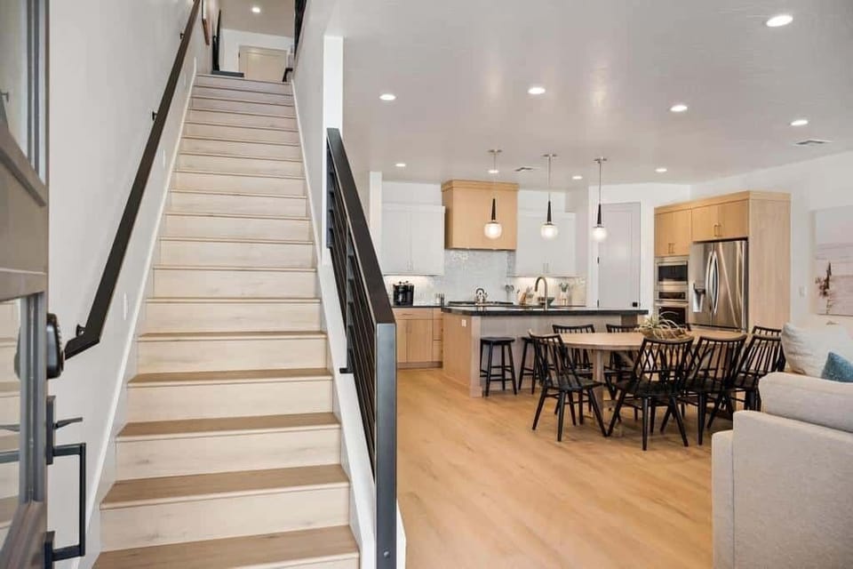 Townhome, 4 Bedrooms | Interior