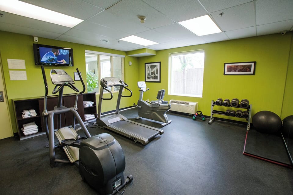 Fairfield Inn by Marriott Toronto Oakville Hotel in Oakville