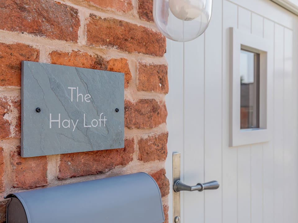 Shower room | The Hayloft - Yocking Gate Holiday Accomodation, Whitchurch