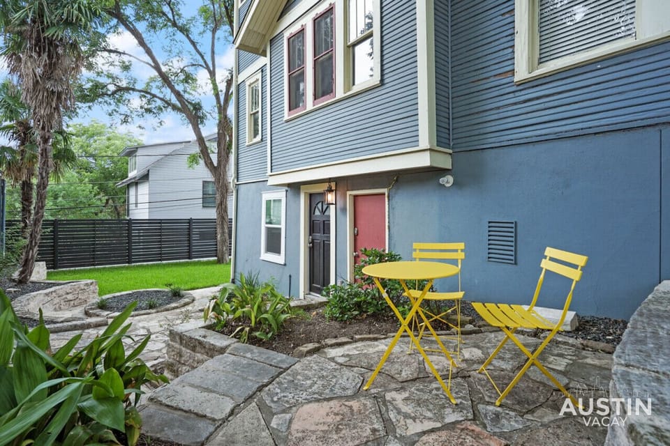 Enjoy your morning coffee or evening glass of wine outside at this bistro set!