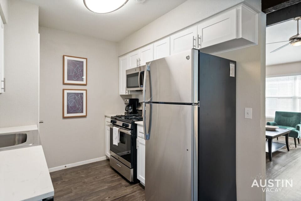 Fully equipped kitchen with all the essentials plus dishwasher