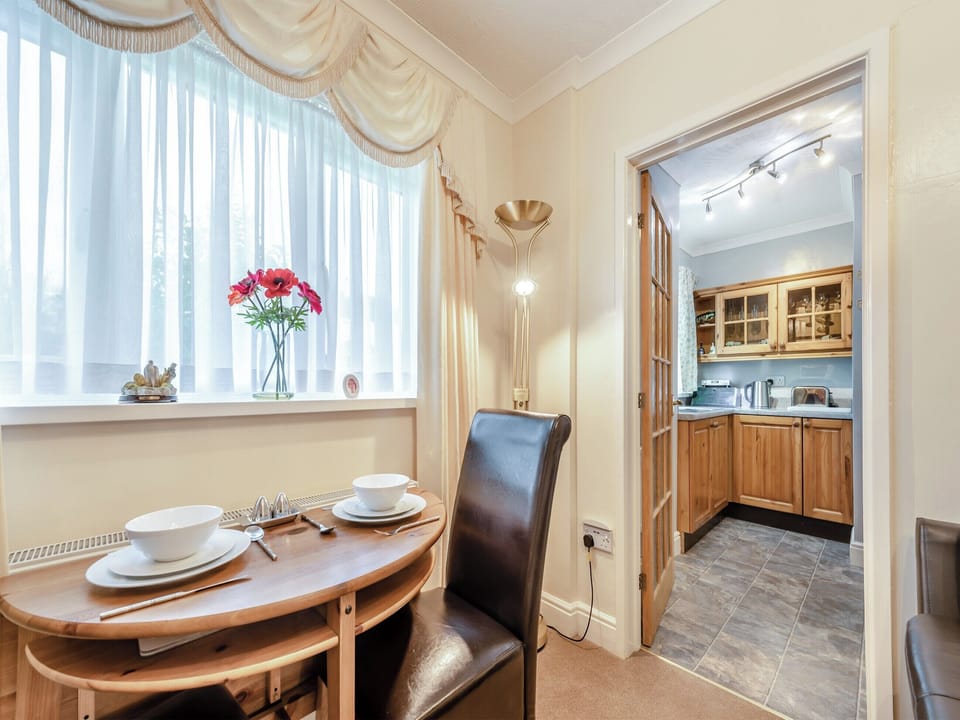 Living room/dining room | Craigfryn - Nine Oaks, Oakford