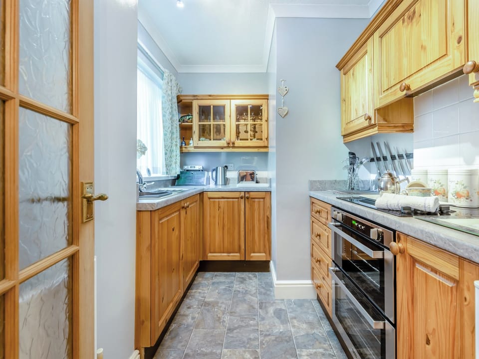 Kitchen | Craigfryn - Nine Oaks, Oakford