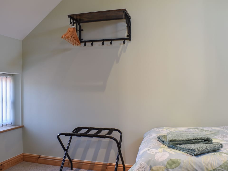 Single bedroom | The Barn, Holymoorside near Chesterfield