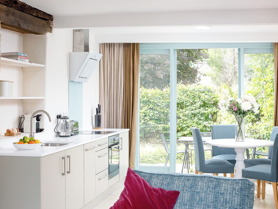 Kitchen/diner | The Hall - Woodcock Farm, Old Sodbury, near Bristol