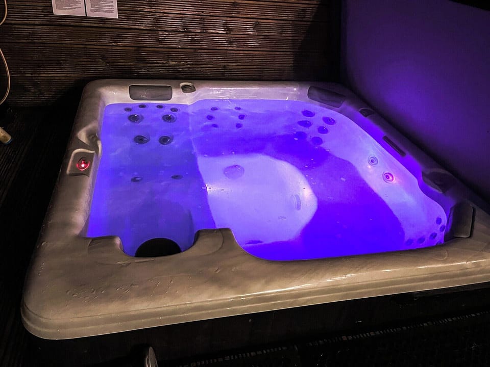 Hot tub | Oakwood Lodge - Felmoor Park, Felton, near Morpeth