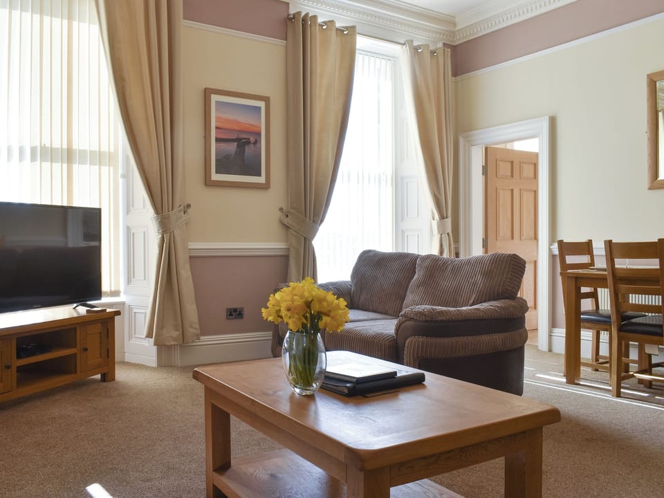 Living room/dining room | Seafarer - Mariner&rsquo;s House - Seafarer, Whitby