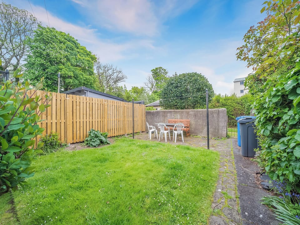 Garden | Charles House, Largs