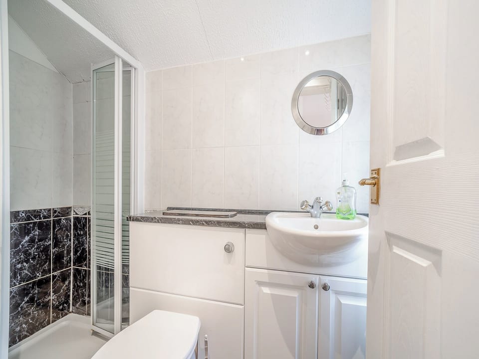 Bathroom | Charles House, Largs