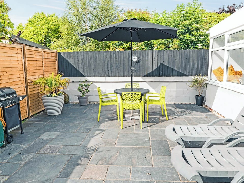 Outdoor area | The Pool House, Tywardreath, near Fowey