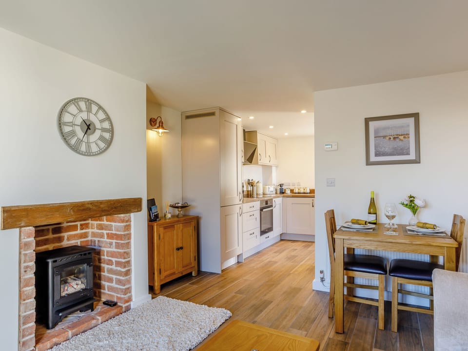 Dining Area | Knoll Cottage - Burton Row, East Brent, near Weston-super-Mare