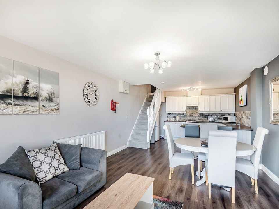 Open plan living space | Cottage 5 - Willow Lakes, Ashby cum Fenby