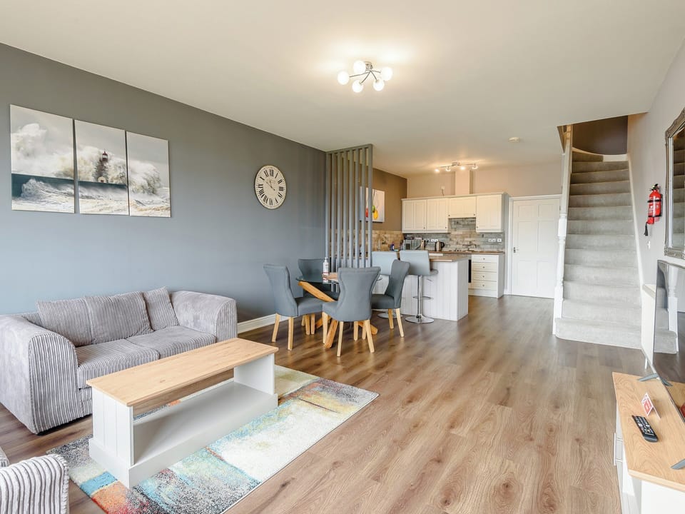 Open plan living space | Cottage 7 - Willow Lakes, Ashby cum Fenby