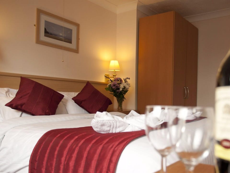 Double Room Ensuite (Bijou) | Individually decorated, individually furnished, desk, free WiFi