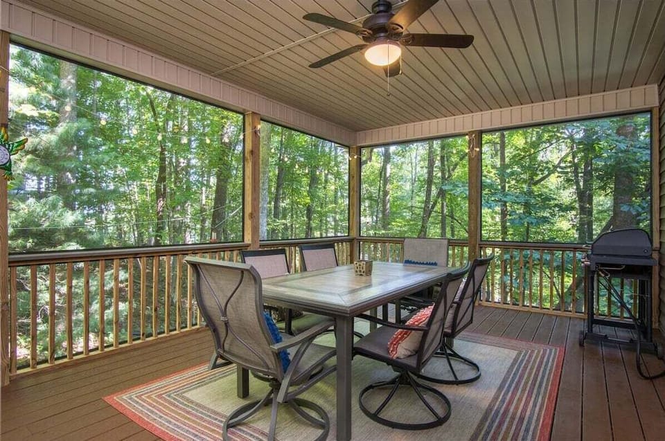 Main Level Screened Porch with Gas Grill