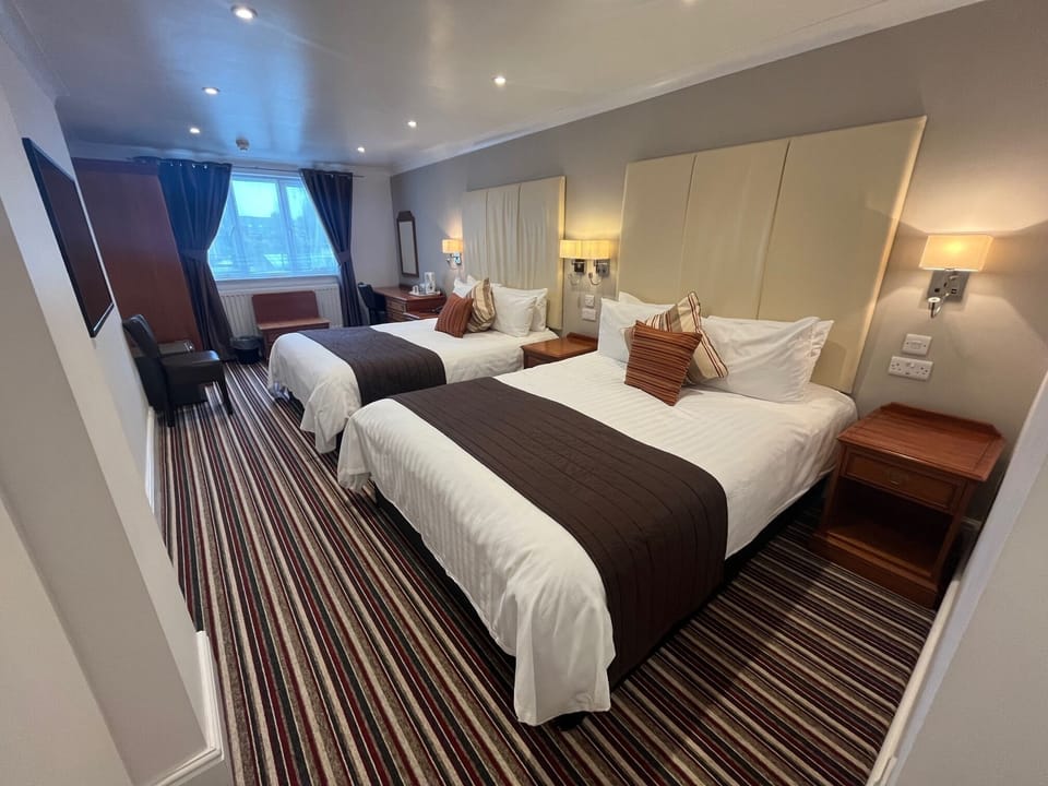 In-room safe, desk, iron/ironing board, free WiFi