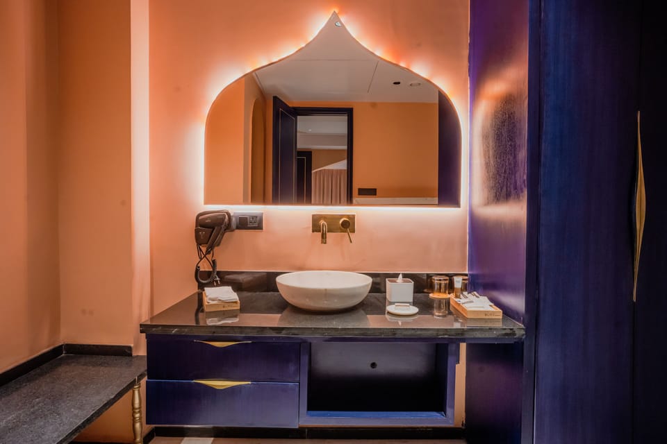 Shower, hair dryer, slippers, bidet