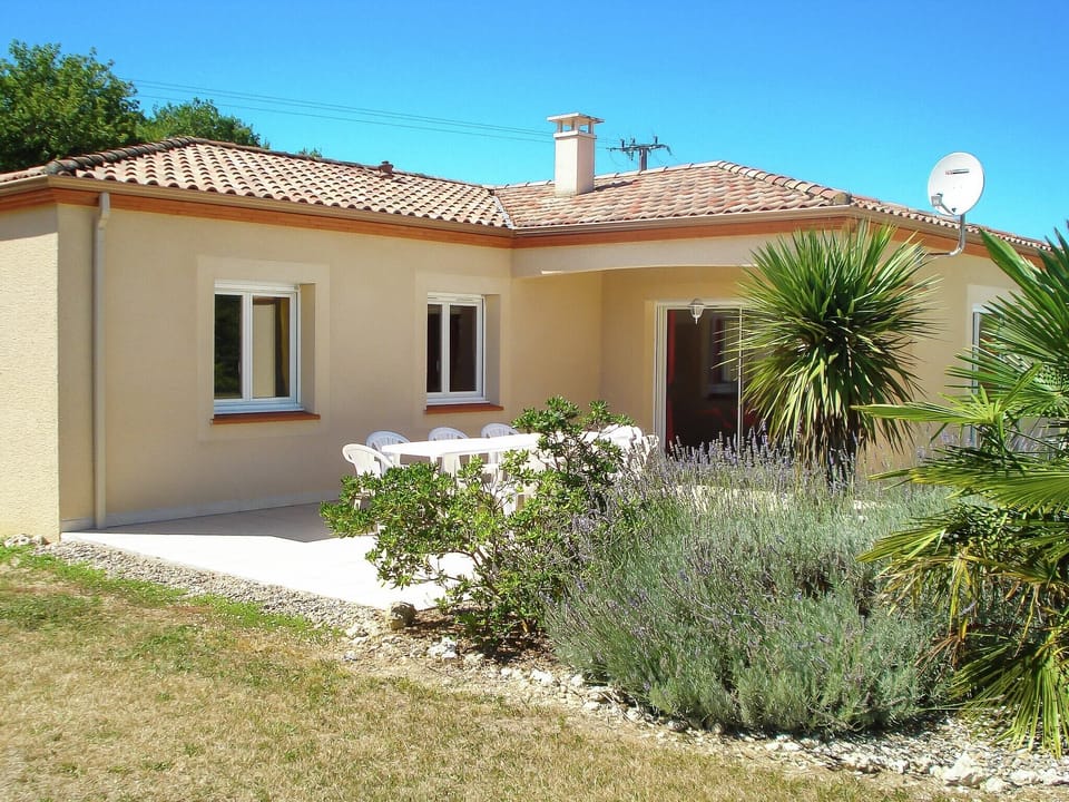 Holiday Home Exterior [summer]