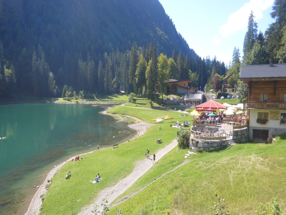 Region [summer] (>5 km)
