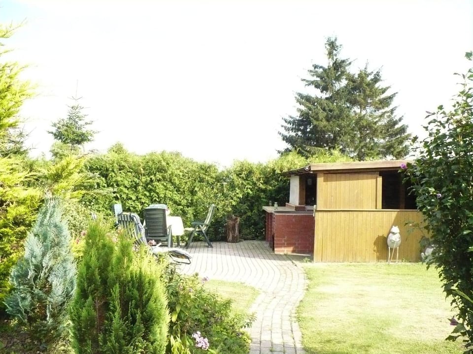 Garden [summer]