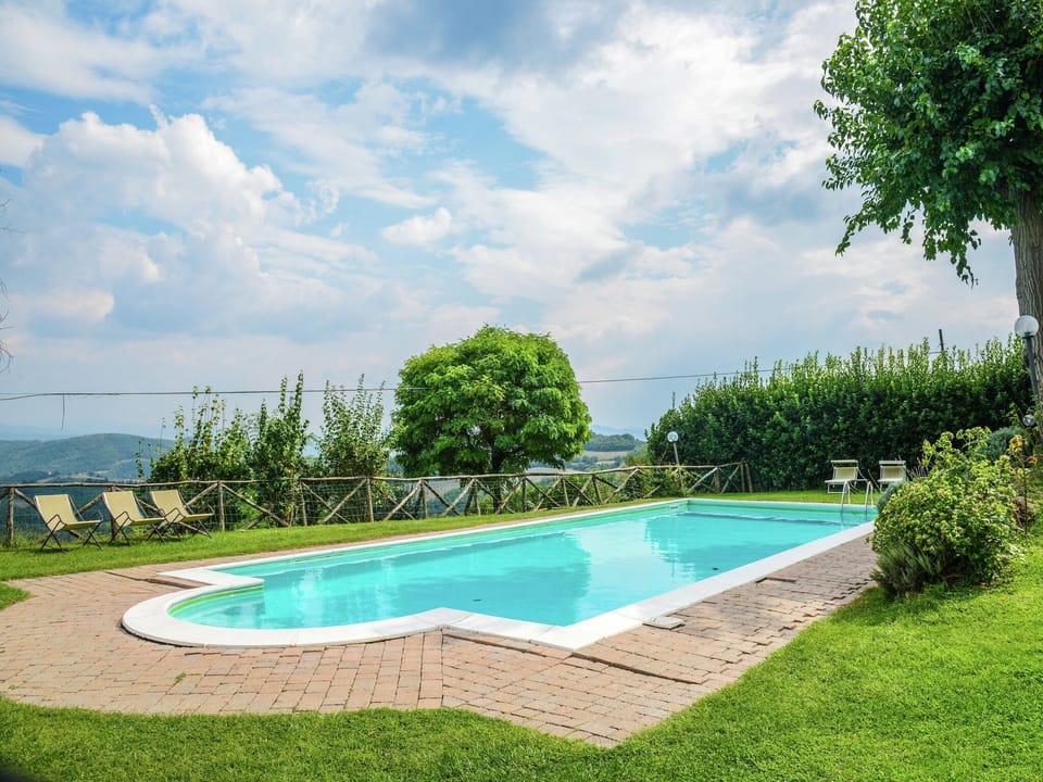 Holiday Home Swimming Pool