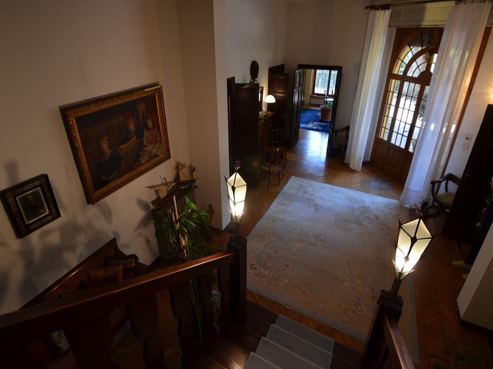 Entrance / Reception