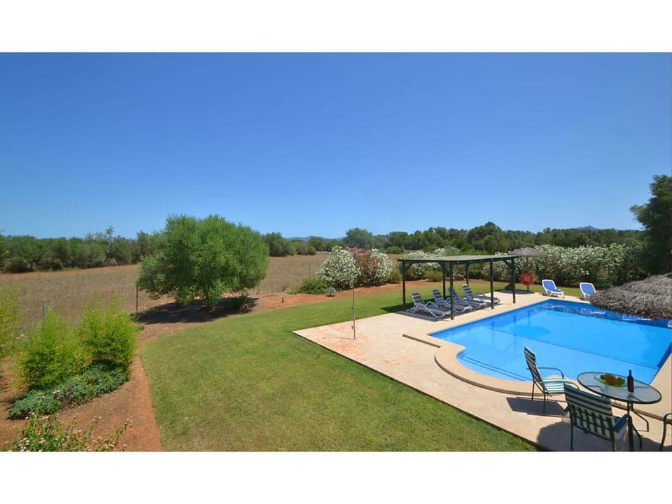 Holiday Home Swimming Pool