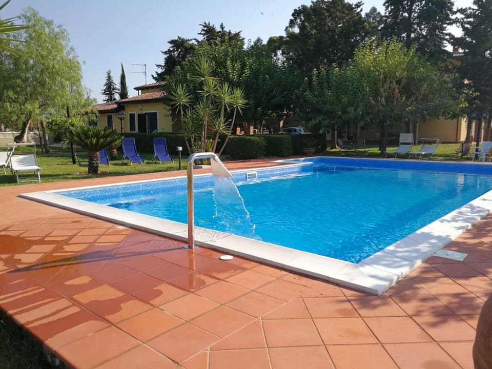 Holiday Home Swimming Pool