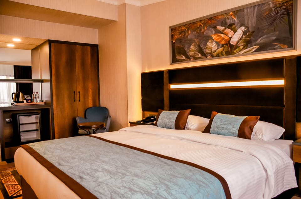 Deluxe Double or Twin Room | Terrace/patio
