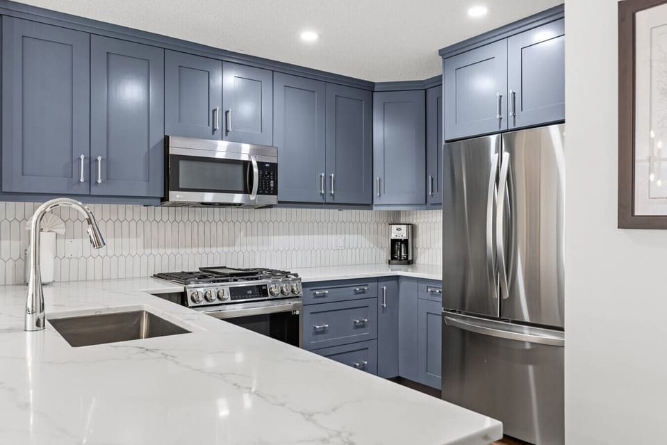 All kitchen appliance are brand new