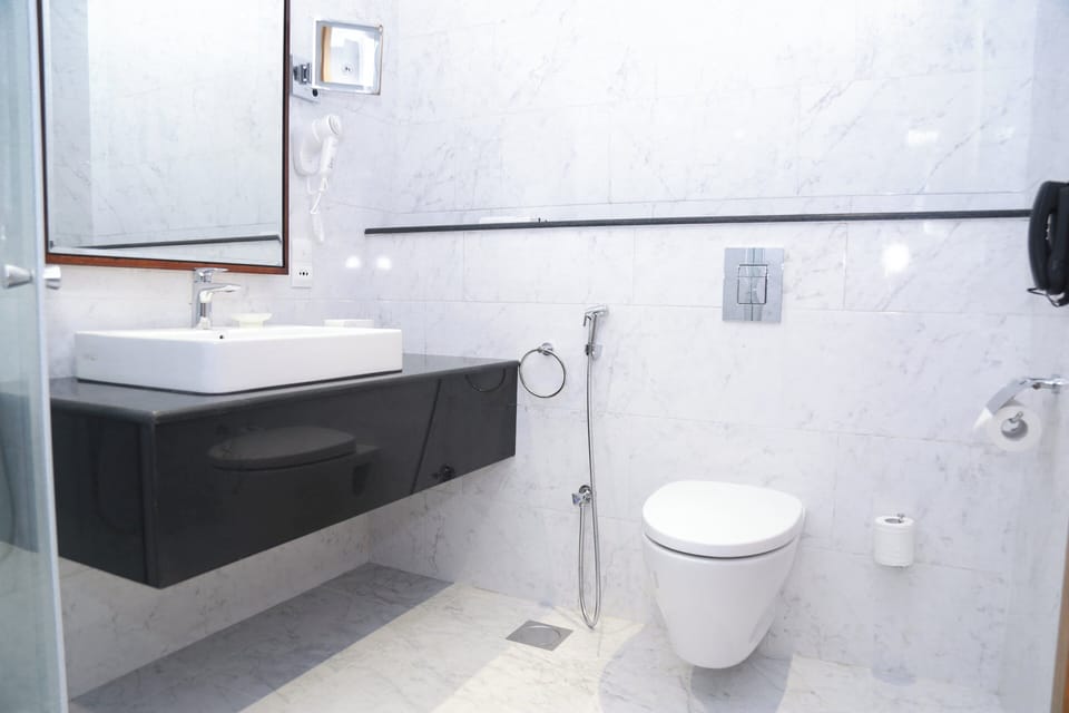 Shower, free toiletries, hair dryer, bathrobes