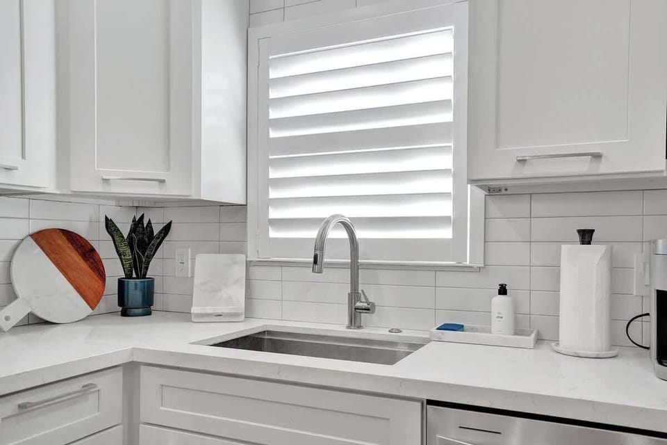 We supply the kitchen amenities you need to enjoy the space... including for example paper towels, dish soap, sponges, dish washer pods, garbage bags, tea towels and so much more.  