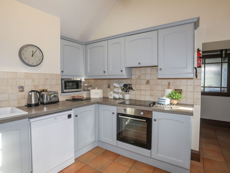 Fridge, dishwasher, electric kettle, toaster