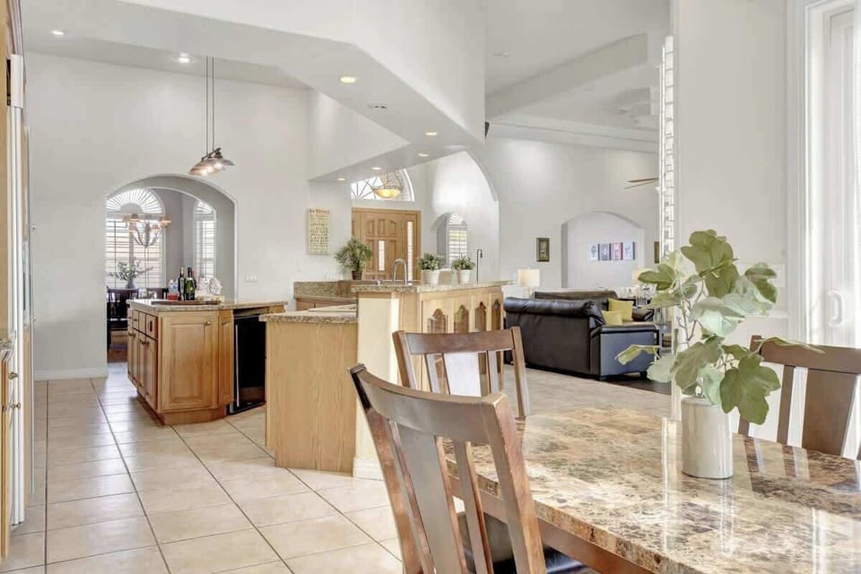 KITCHEN #1