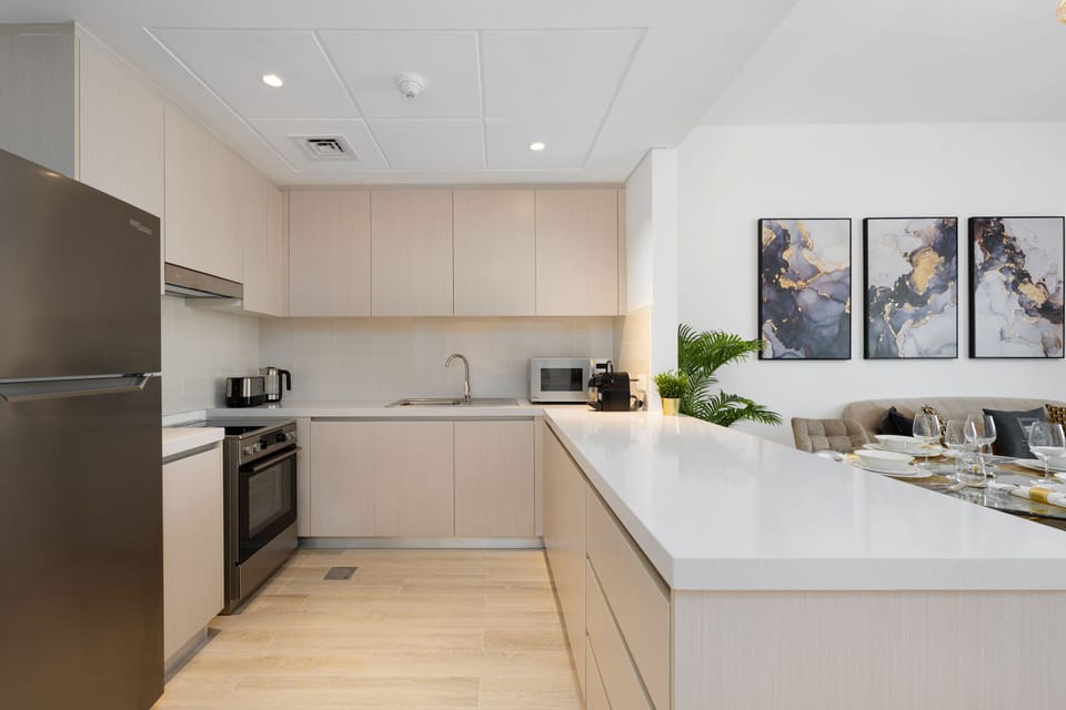 Comfort Apartment | Private kitchen | Fridge, microwave, oven, coffee/tea maker