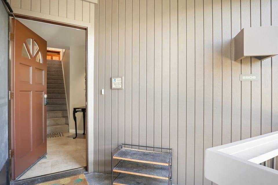 Entry Area