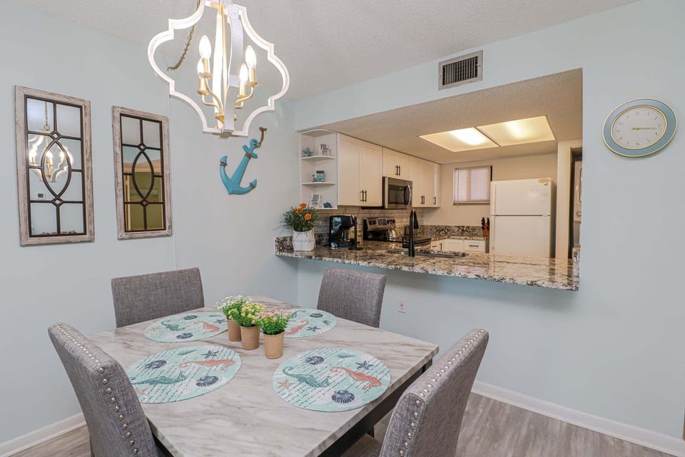 St. Augustine Beach Vacation Rentals Dining Room