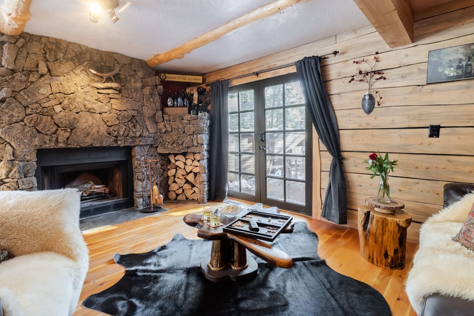 Second living area.