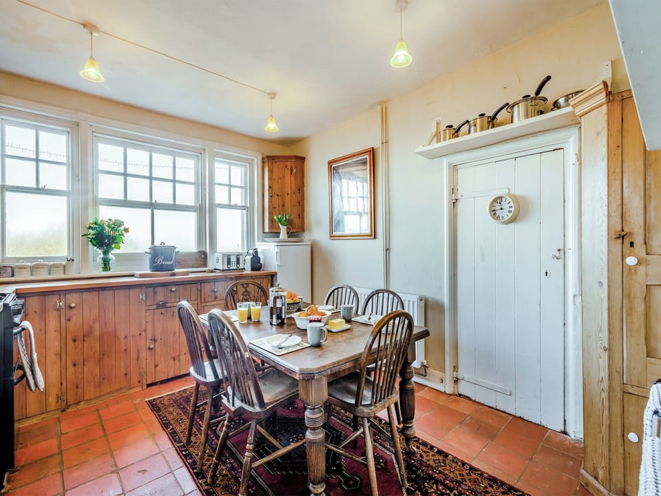 Kitchen | Coastguard&rsquo;s Cottage, Weybourne
