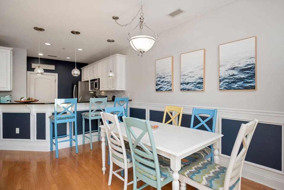 Dining / Kitchen - Southwest