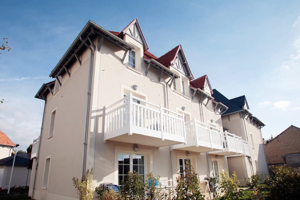 Holiday Home Exterior [summer]
