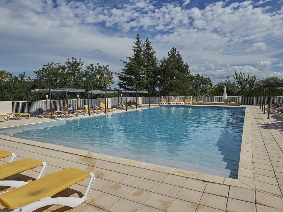 Holiday Park Facilities and Services 